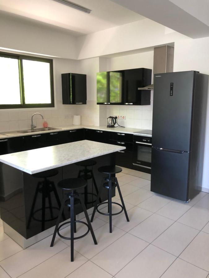 Modern Luxury Apartment In The Heart Of Nicosia Luaran gambar