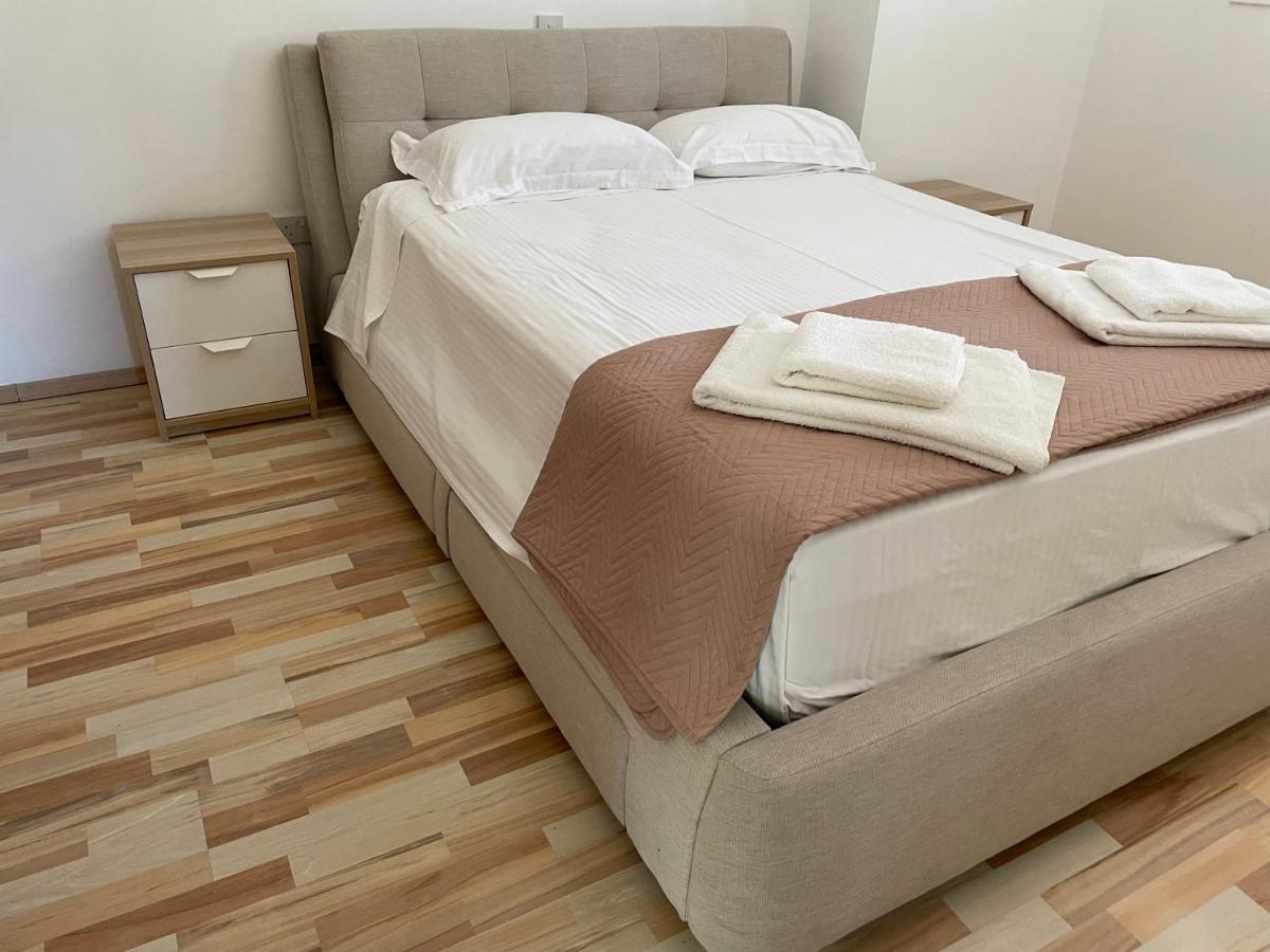 Modern Luxury Apartment In The Heart Of Nicosia Luaran gambar